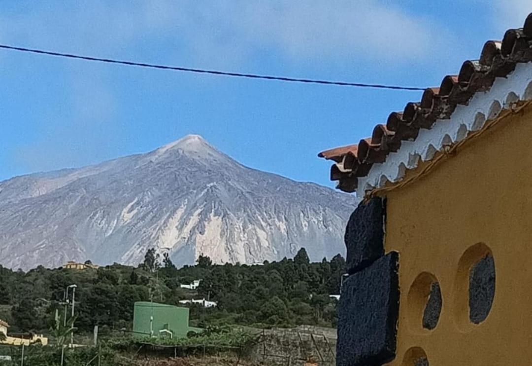 Tradicional Casa Canaria Con Piscina Y Vistas Al Teide Icod De Los Vinos Exterior photo