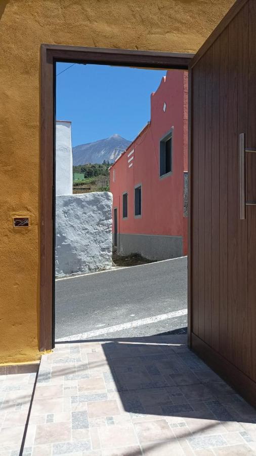 Tradicional Casa Canaria Con Piscina Y Vistas Al Teide Icod De Los Vinos Exterior photo