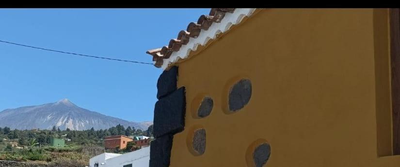 Tradicional Casa Canaria Con Piscina Y Vistas Al Teide Icod De Los Vinos Exterior photo
